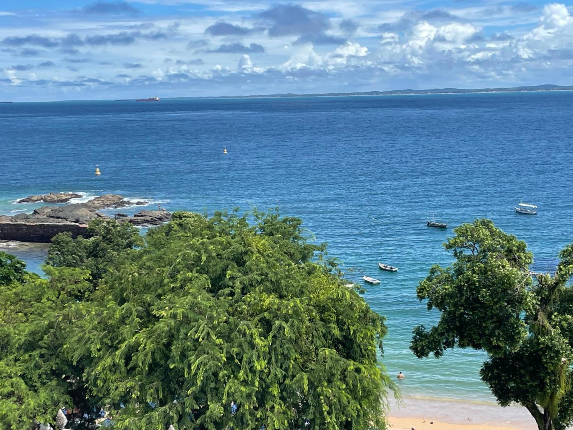 Apartamento 2 Quartos A 2 Minutos Da Salvador